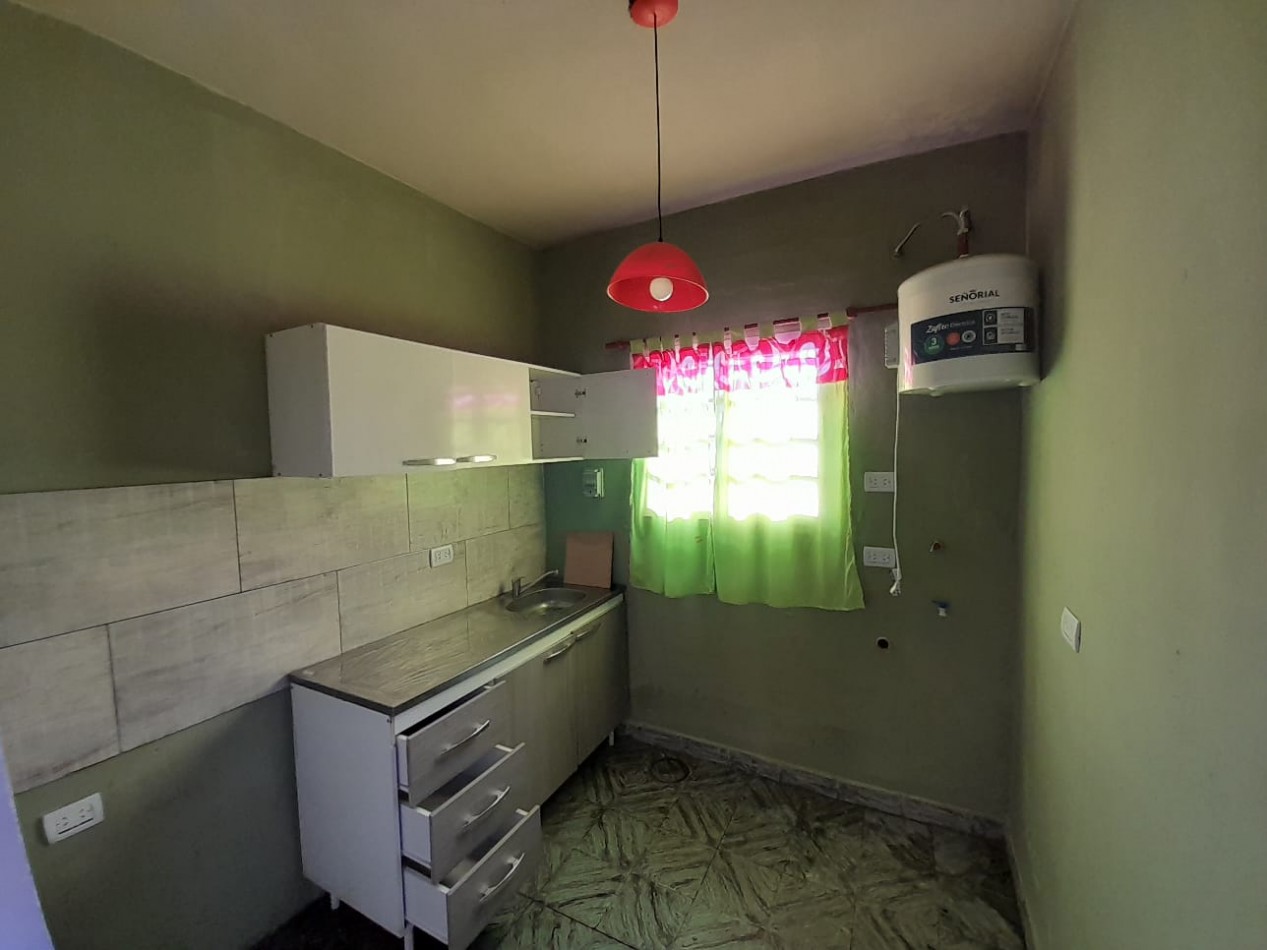 Departamento en alquiler Gregorio de Laferrere Sur.