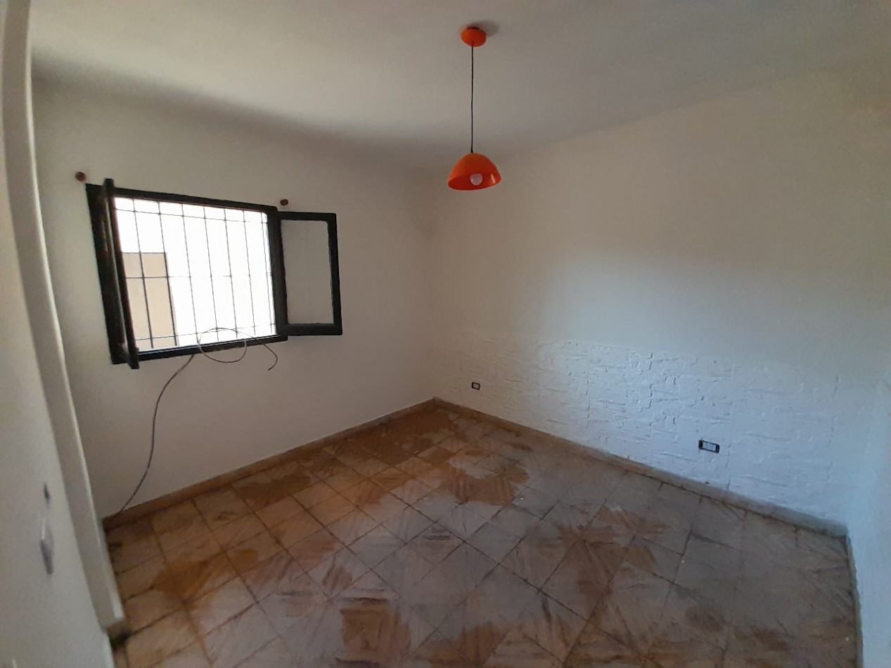 Departamento en alquiler Gregorio de Laferrere Sur.