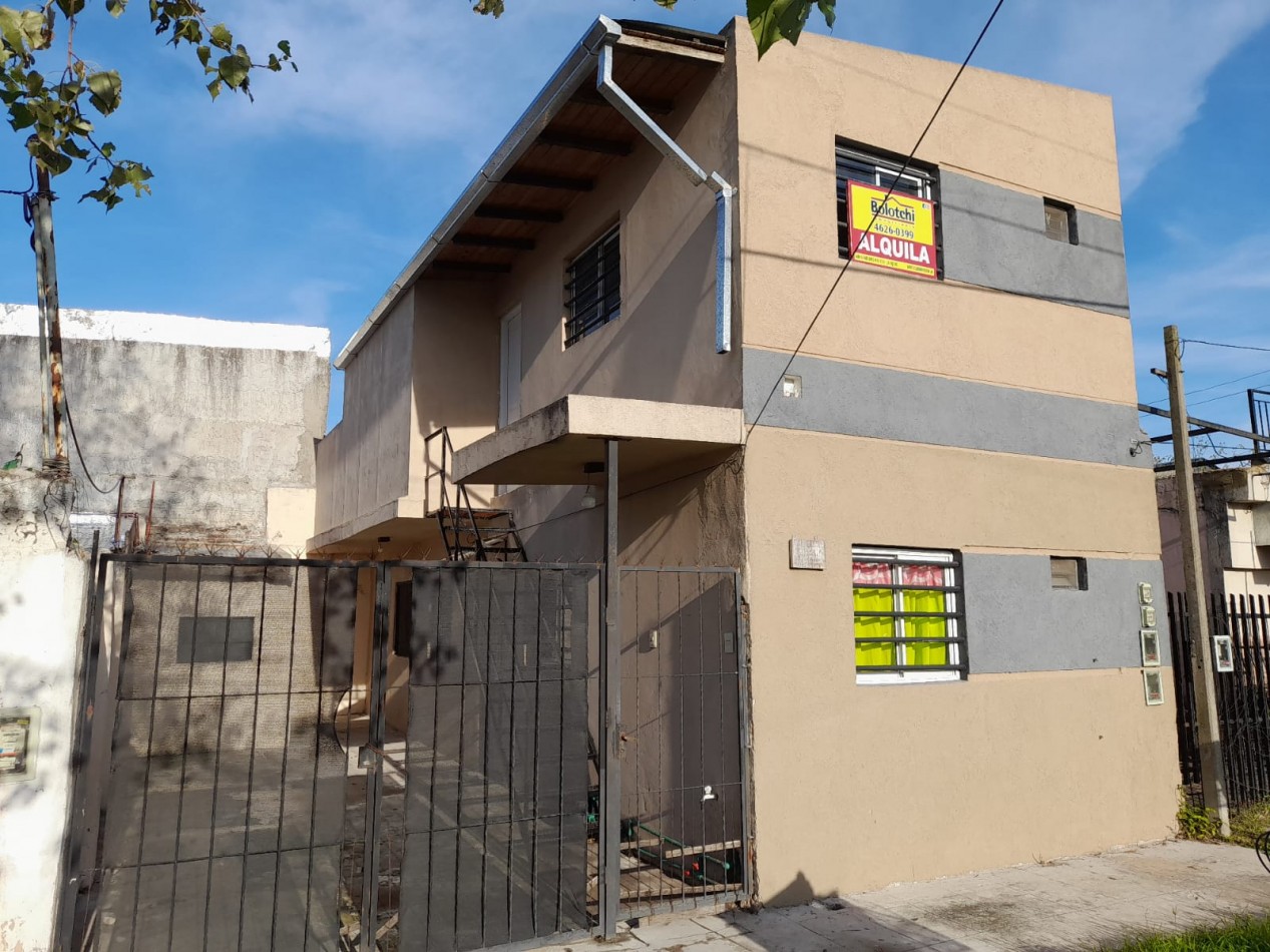 Departamento en alquiler Gregorio de Laferrere Sur.