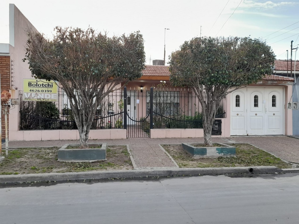 CASA EN VENTA EN LAFERRERE