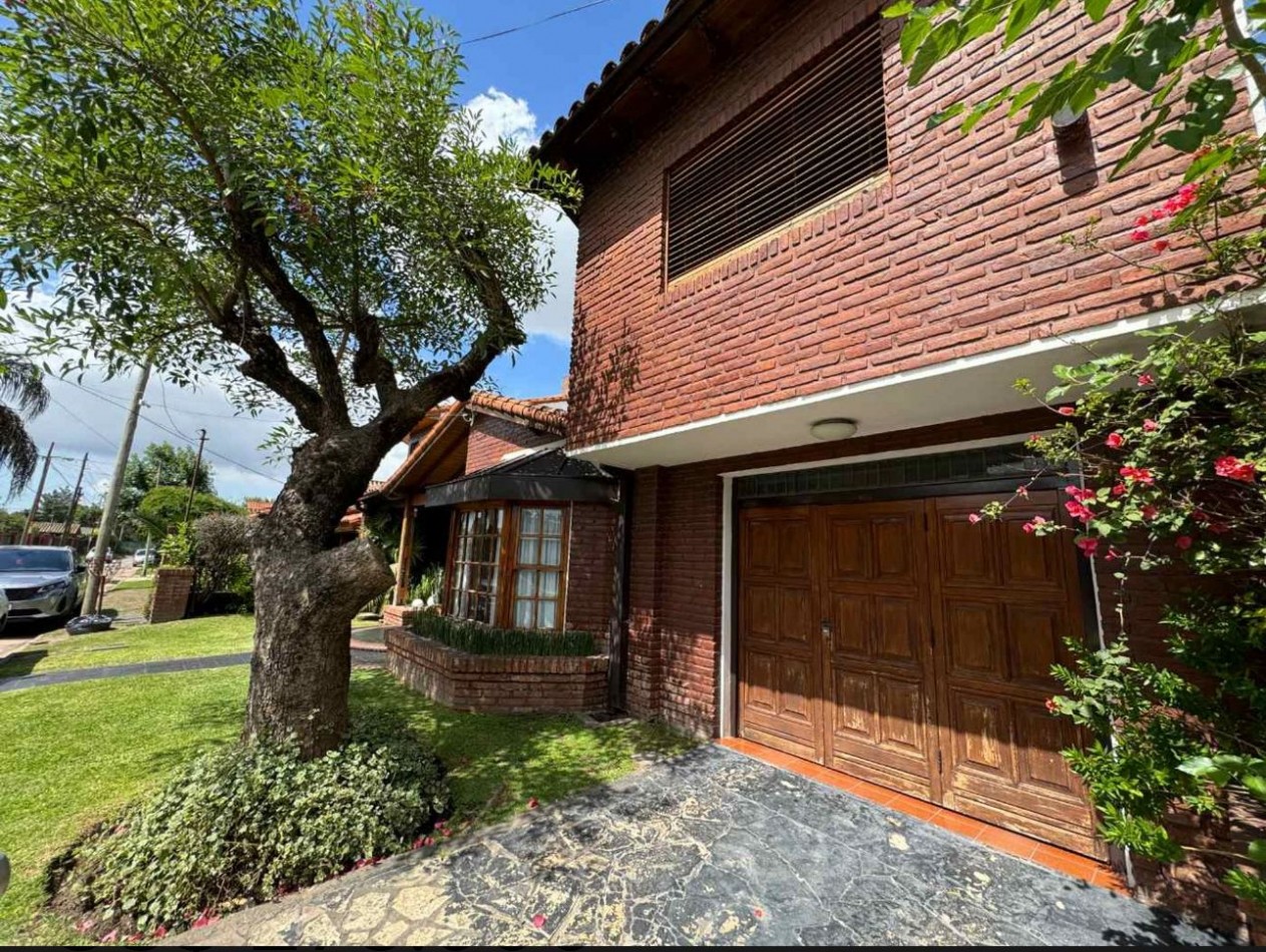 CASA EN VENTA CIUDAD EVITA