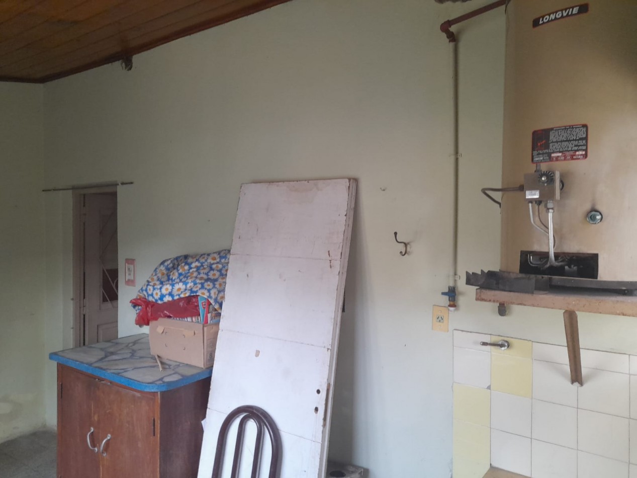 CASA EN VENTA. LAFERRERE SUR.