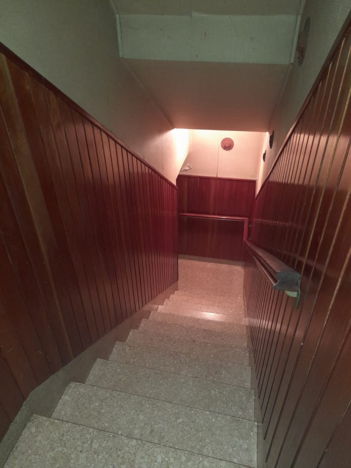 CASA EN VENTA. LAFERRERE CENTRO.