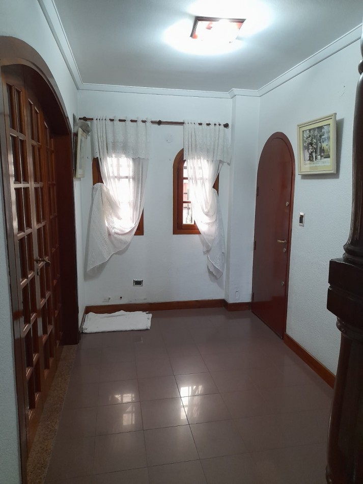 CASA EN VENTA GREGORIO DE LAFERRERE