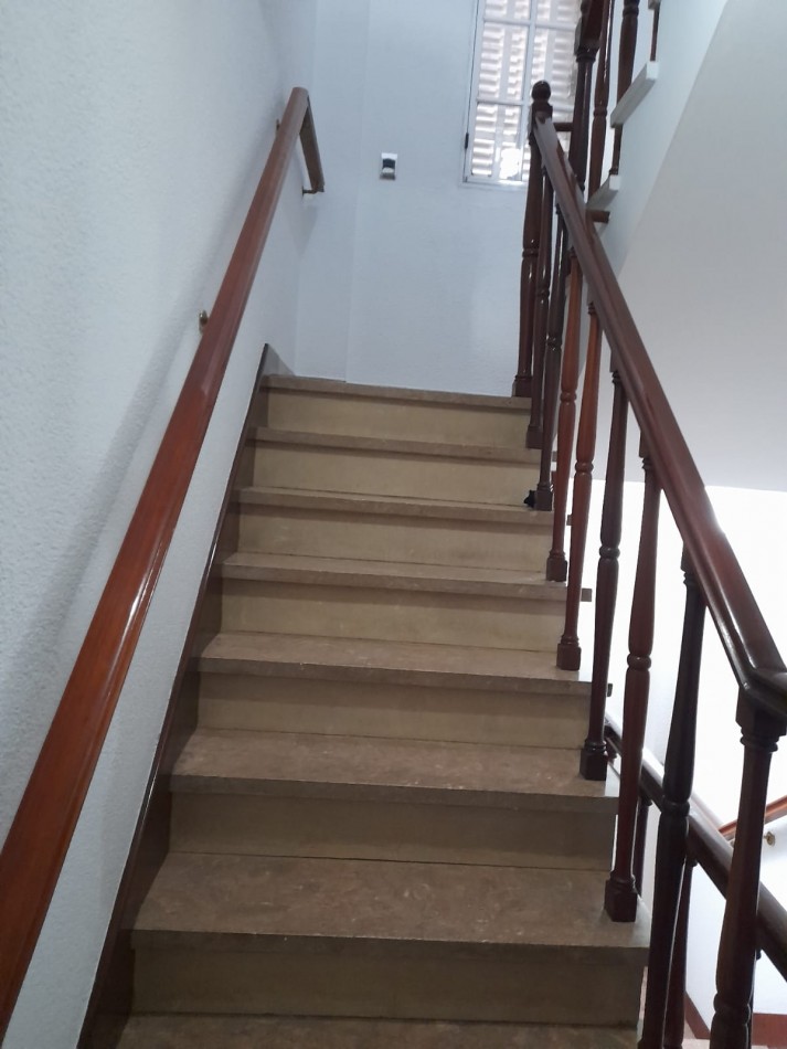 CASA EN VENTA GREGORIO DE LAFERRERE