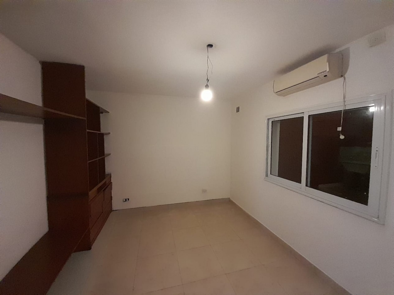CASA EN VENTA VILLA LUZURIAGA