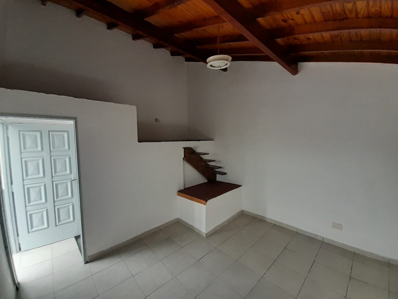 CASA EN VENTA VILLA LUZURIAGA