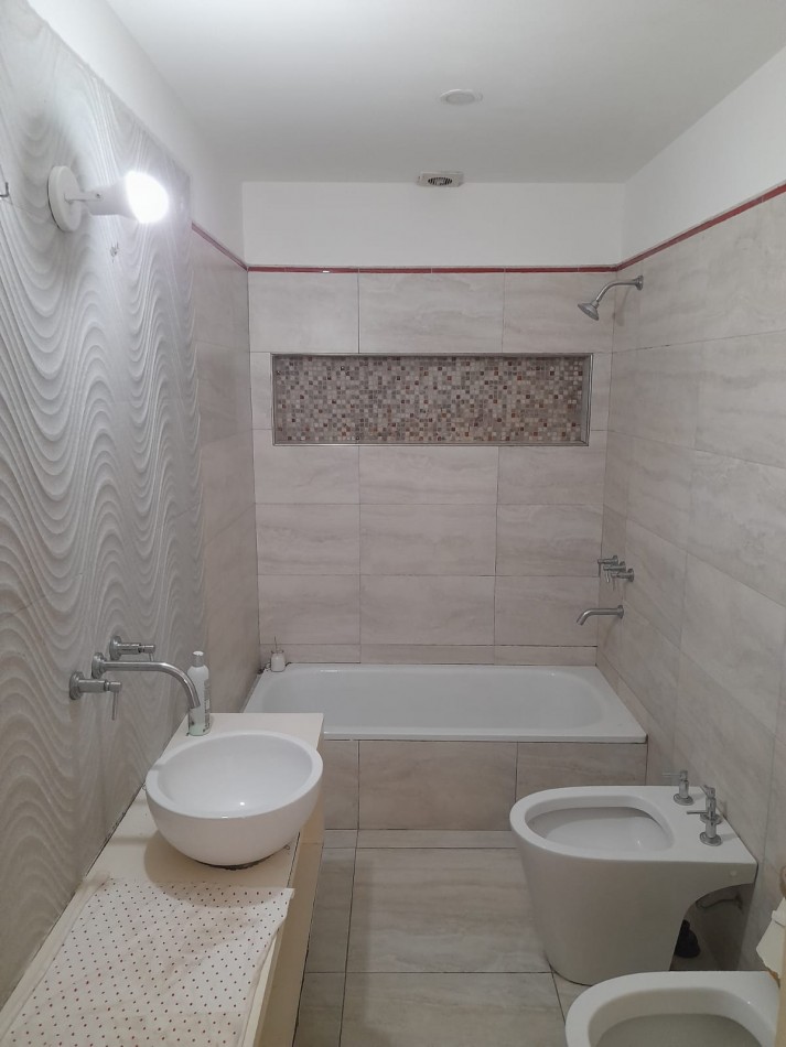 CASA EN VENTA VILLA LUZURIAGA