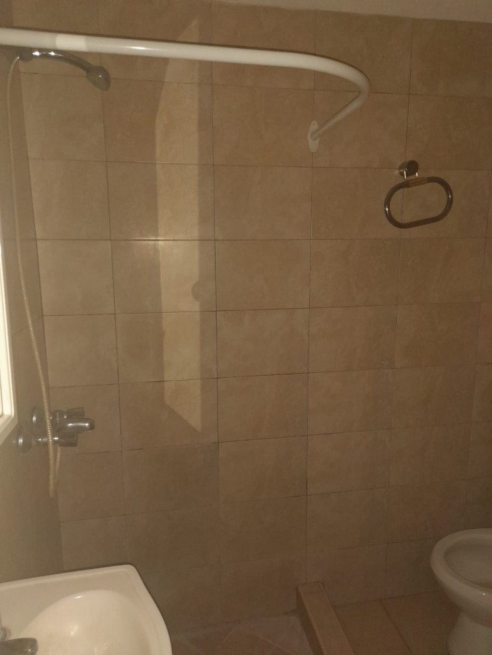 DEPARTAMENTO EN ALQUILER. LAFERRERE CENTRO.