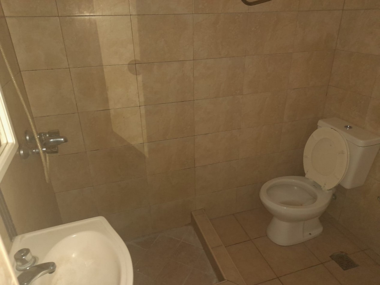 DEPARTAMENTO EN ALQUILER. LAFERRERE CENTRO.