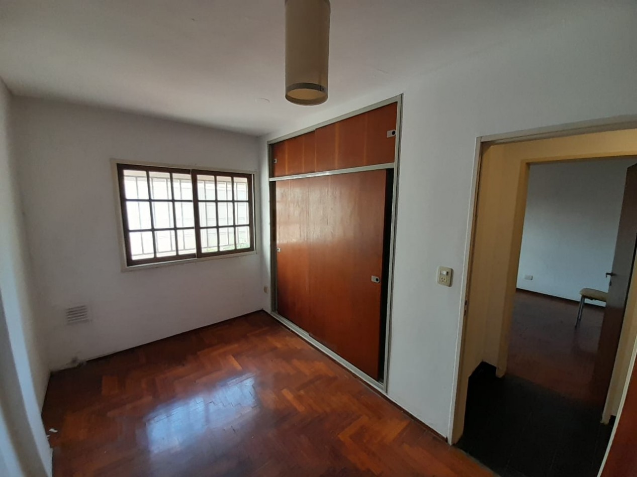 Departamento en alquiler. LAFERRERE CENTRO.