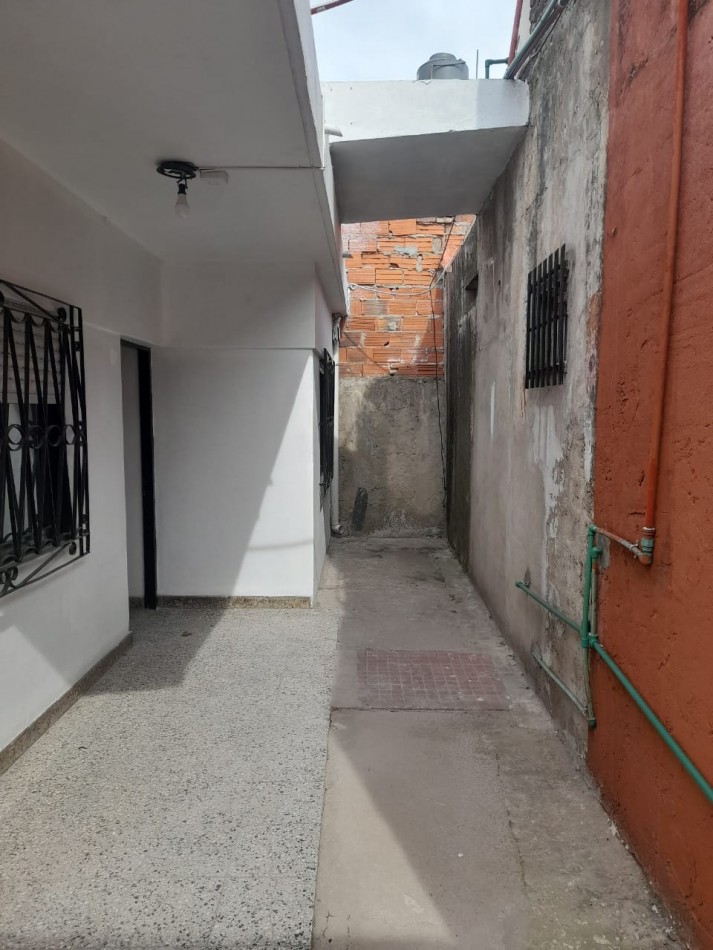 Casa en alquiler. Gregorio de Laferrere.