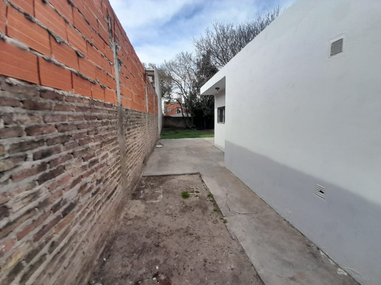 Casa en alquiler. Gregorio de Laferrere.